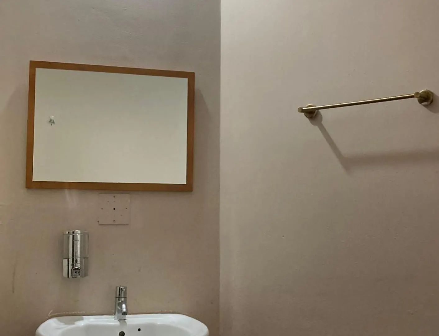 Line Apartments Kodungallūr Ινδία
